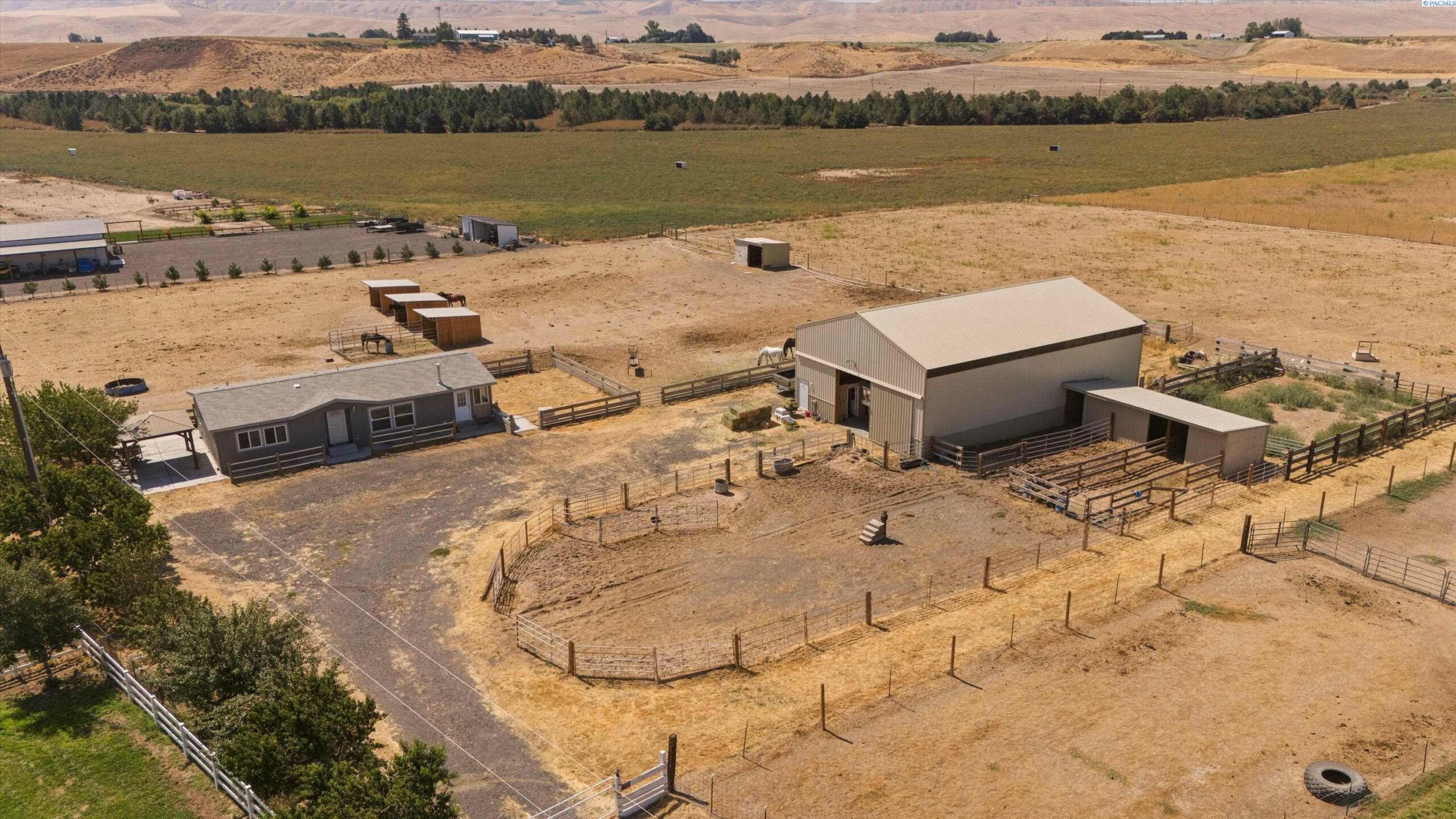 Photo of Newly Listed – 398 Balm St., Touchet, WA 99360