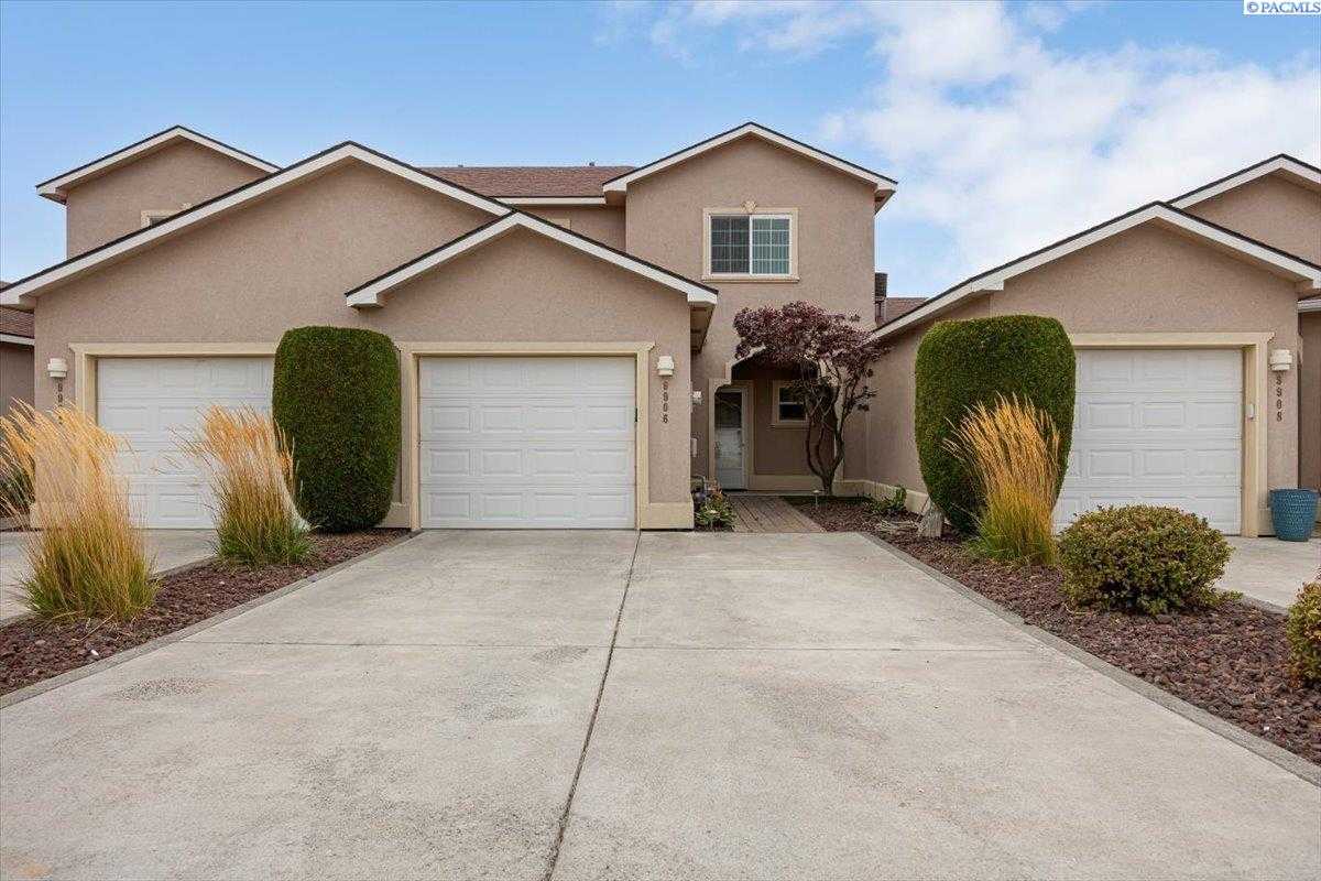 Photo of Newly Listed – 9906 Mia Lane, Pasco, WA 99301