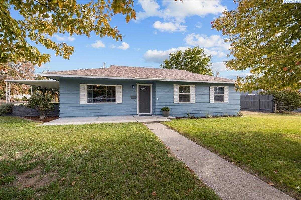 Photo of Newly Listed – 620 Birch Ave, Richland, WA 99352