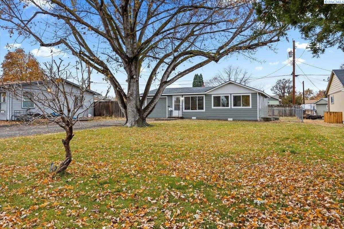 Photo of Newly Listed – 807 Snow, Richland, WA 99352