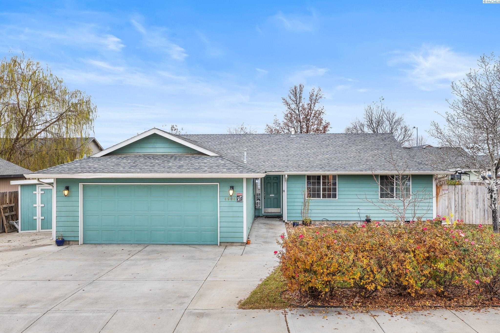 Photo of Newly Listed – 4904 Montague Ln, Pasco, WA 99301