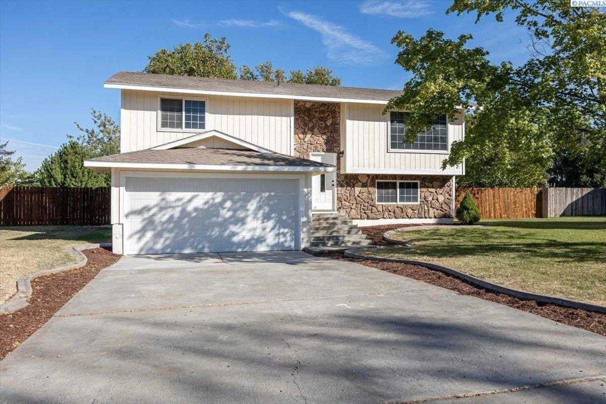 Photo of Newly Listed – 4607 S Hartford St, Kennewick, WA 99337