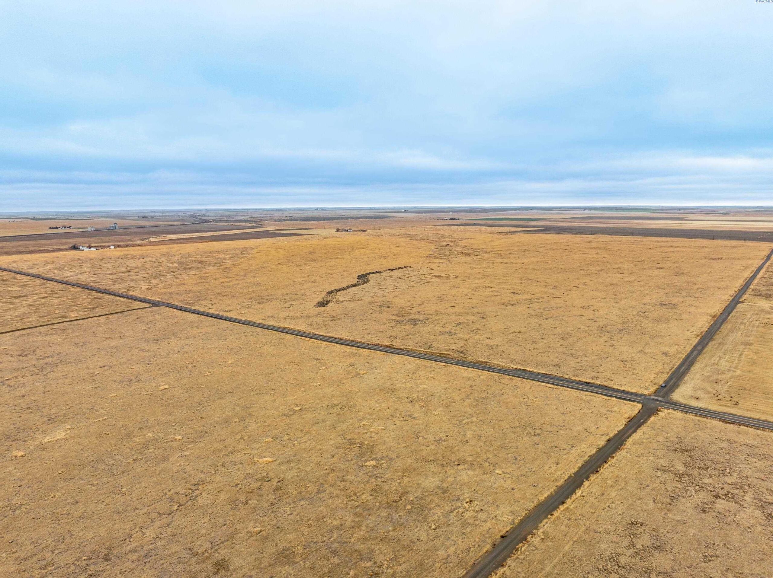 Photo of Newly Listed – Lot 8 N Snyder Rd, Ritzville, WA 99169