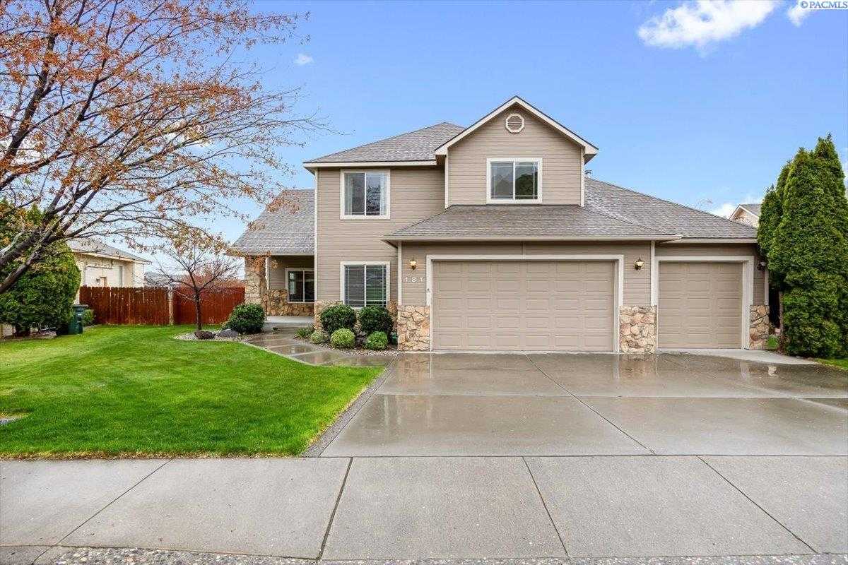 Photo of Newly Listed – 181 Bear Dr, Richland, WA 99352