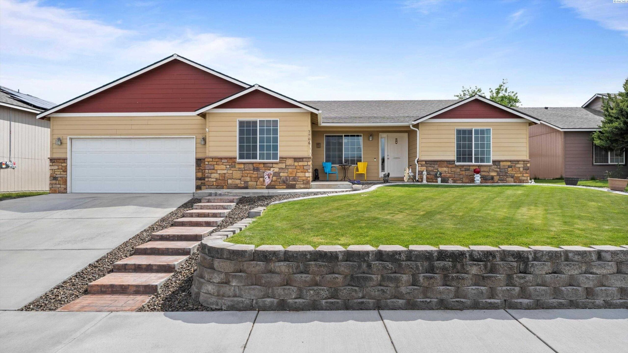Photo of Newly Listed – 5706 Wrigley Dr., Pasco, WA 99301