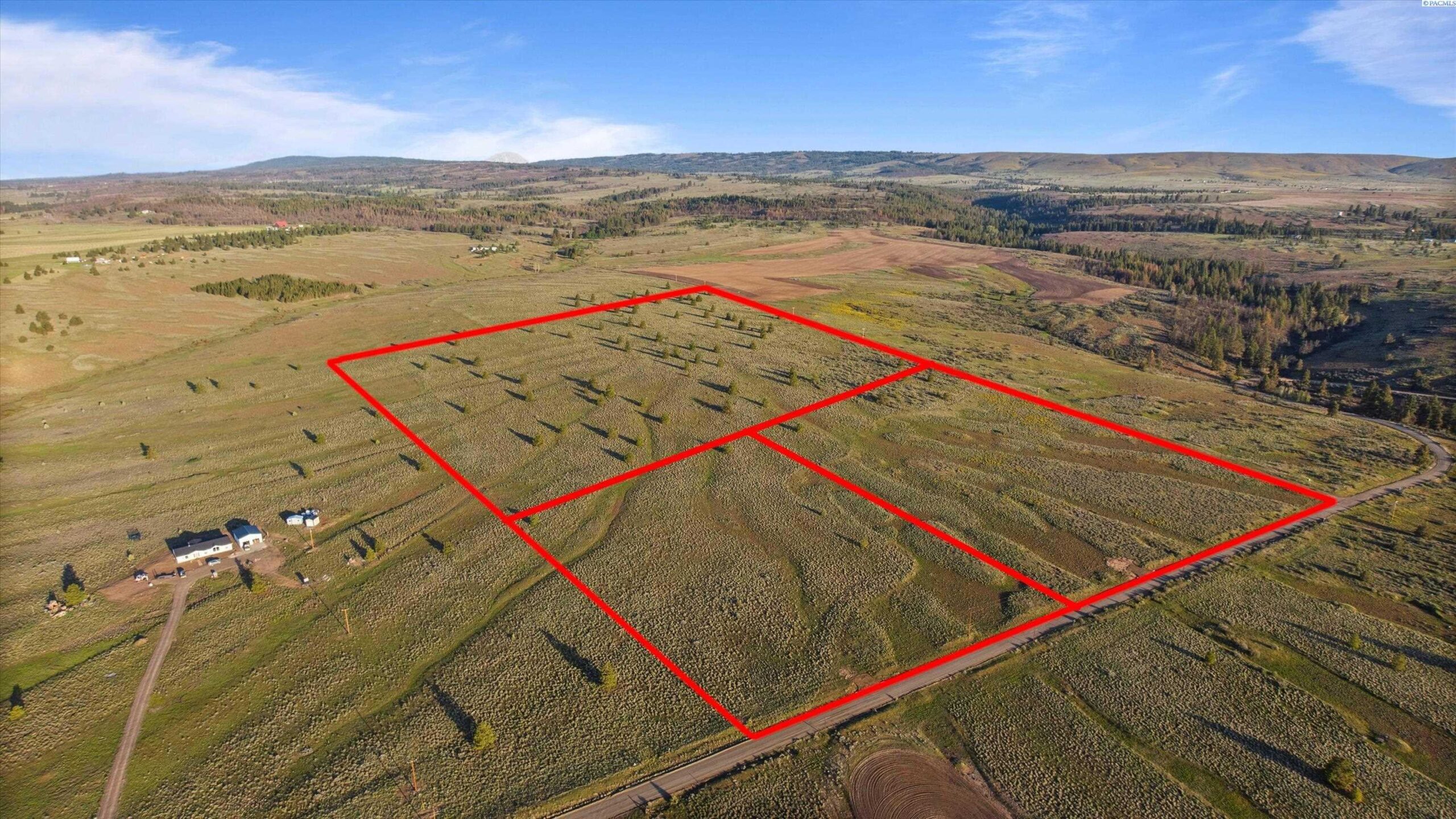 Photo of Newly Listed – 183 Middle Rd, Bickleton, WA 99322