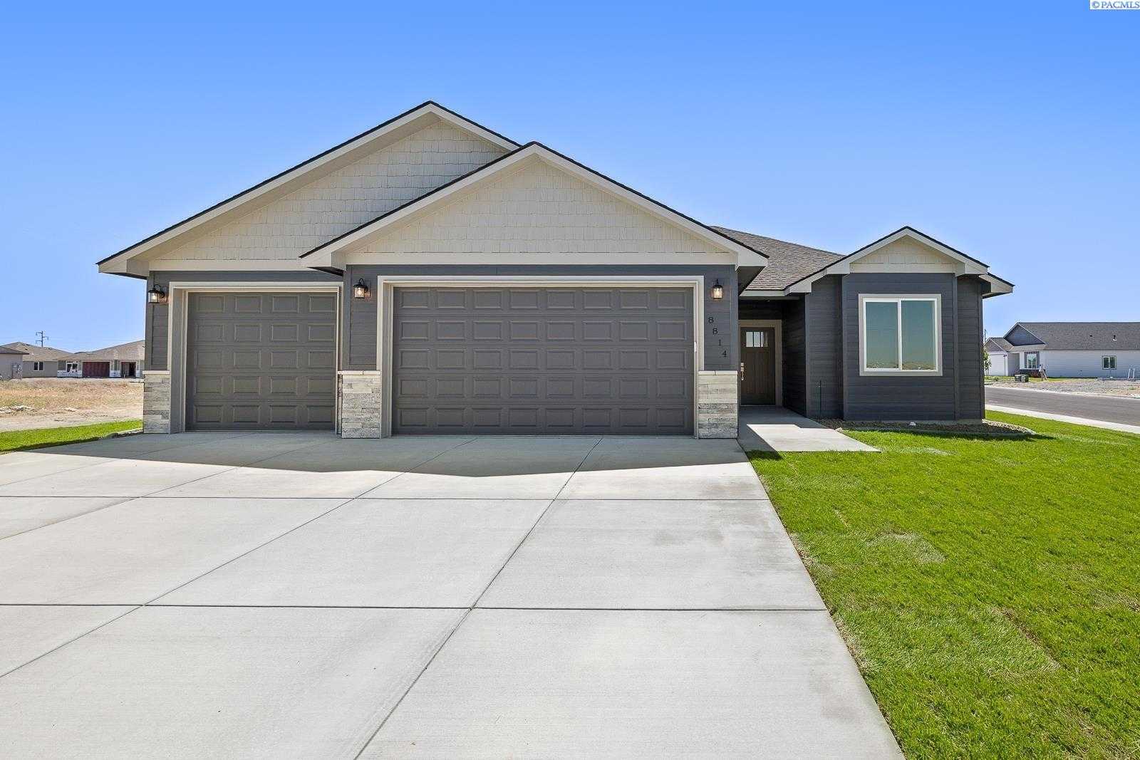 Photo of Newly Listed – 8814 Dusty Maiden Dr., Pasco, WA 99301