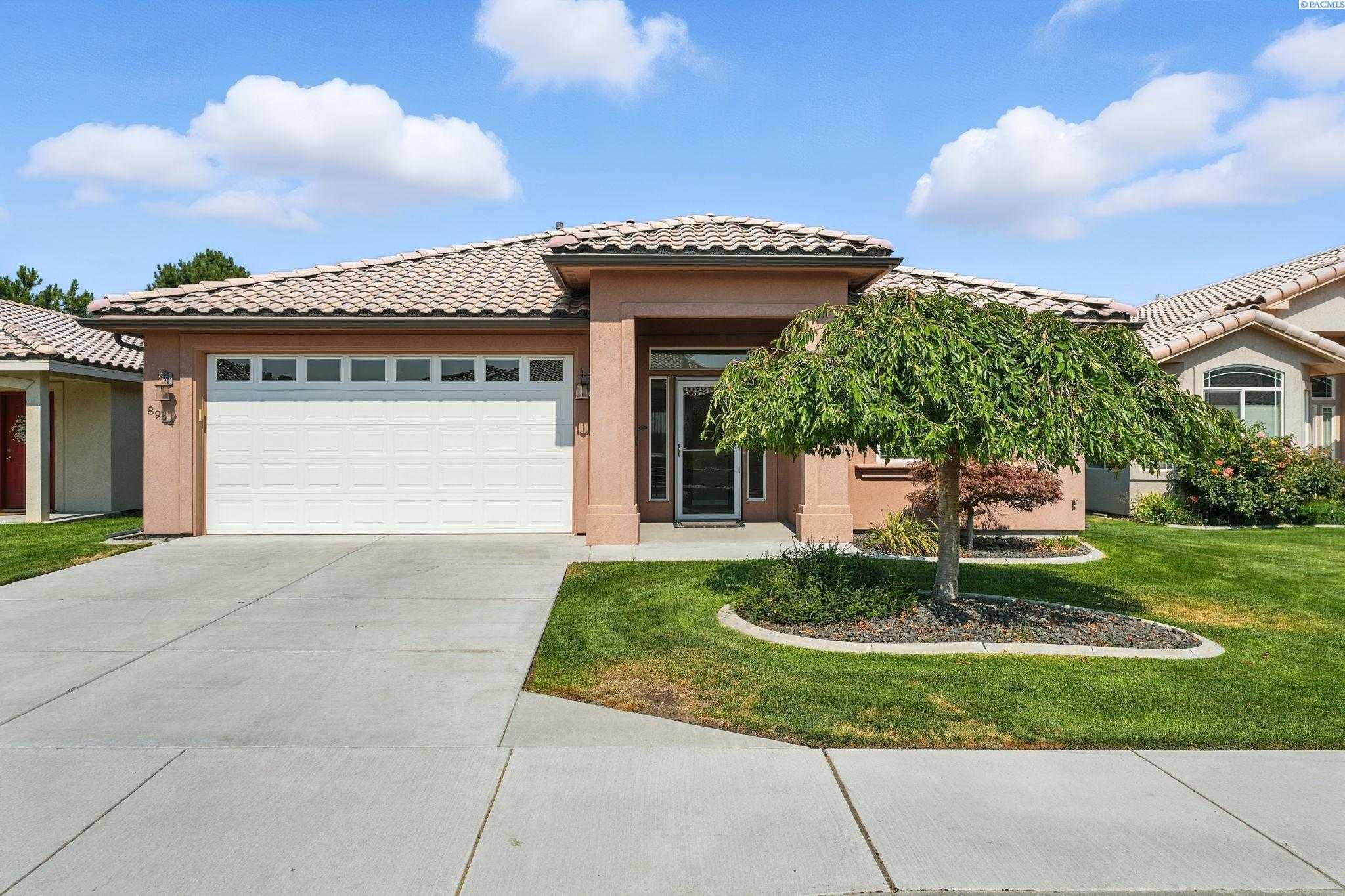 Photo of Newly Listed – 8924 W Skagit Ave, Kennewick, WA 99336