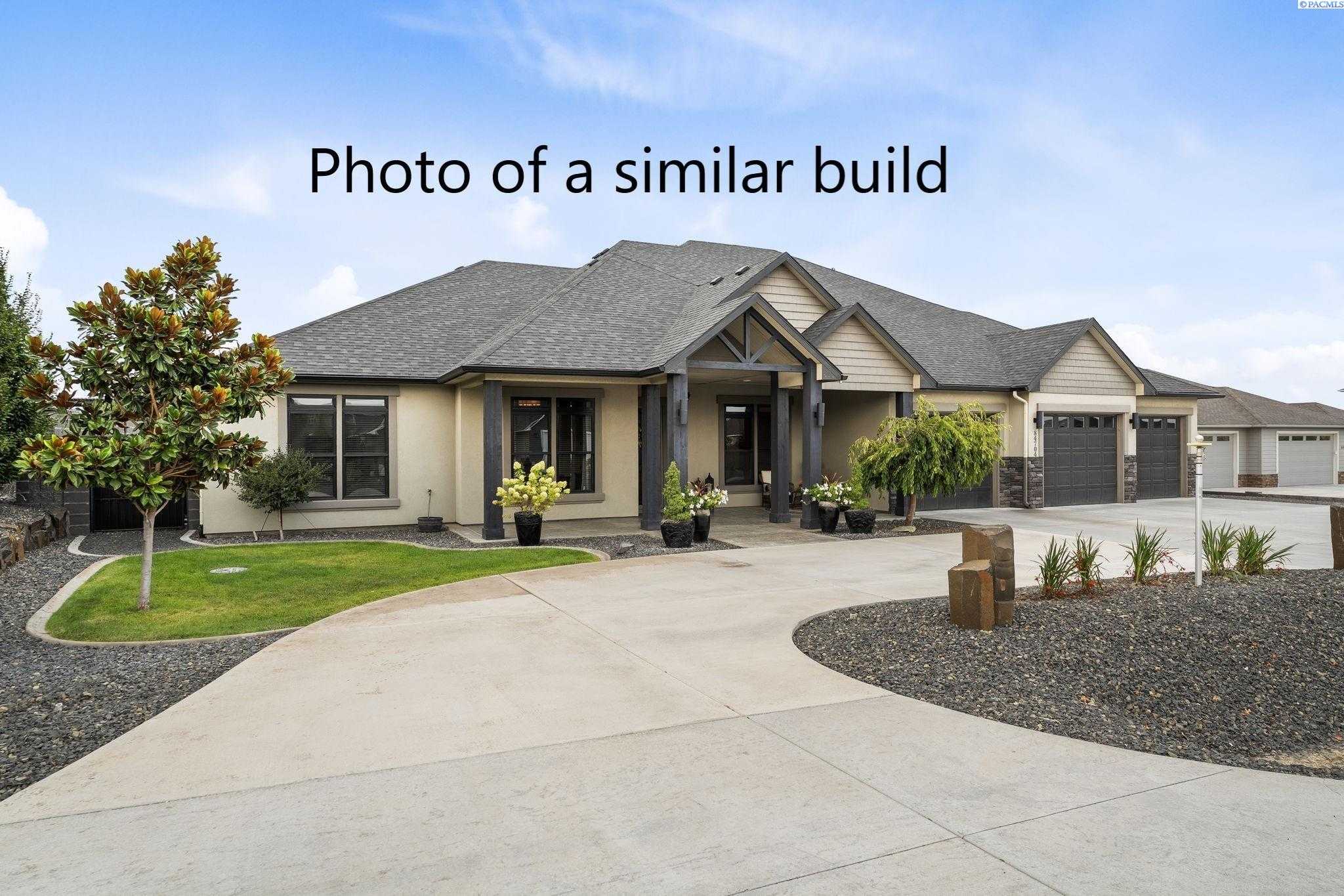 Photo of Newly Listed – 8217 Concord Ln, Pasco, WA 99301