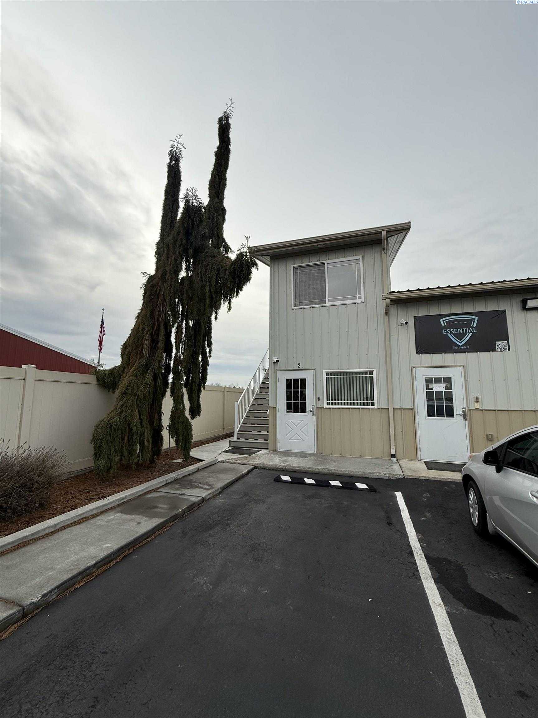 Photo of Newly Listed – 6908 W Argent, Pasco, WA 99301